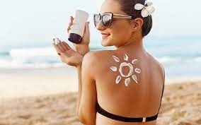 Experts say you can ‘supercharge’ SPF by pairing it with vitamin C